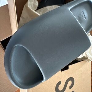 Brand New Adidas Yeezy Slides